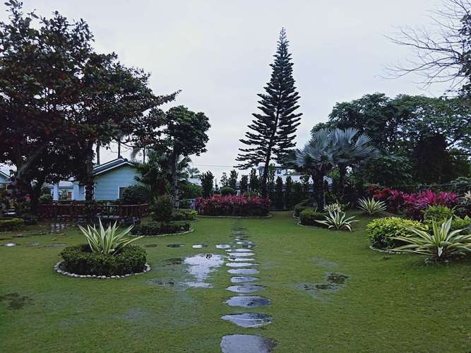 浪淘沙&middot;台北雨涟涟